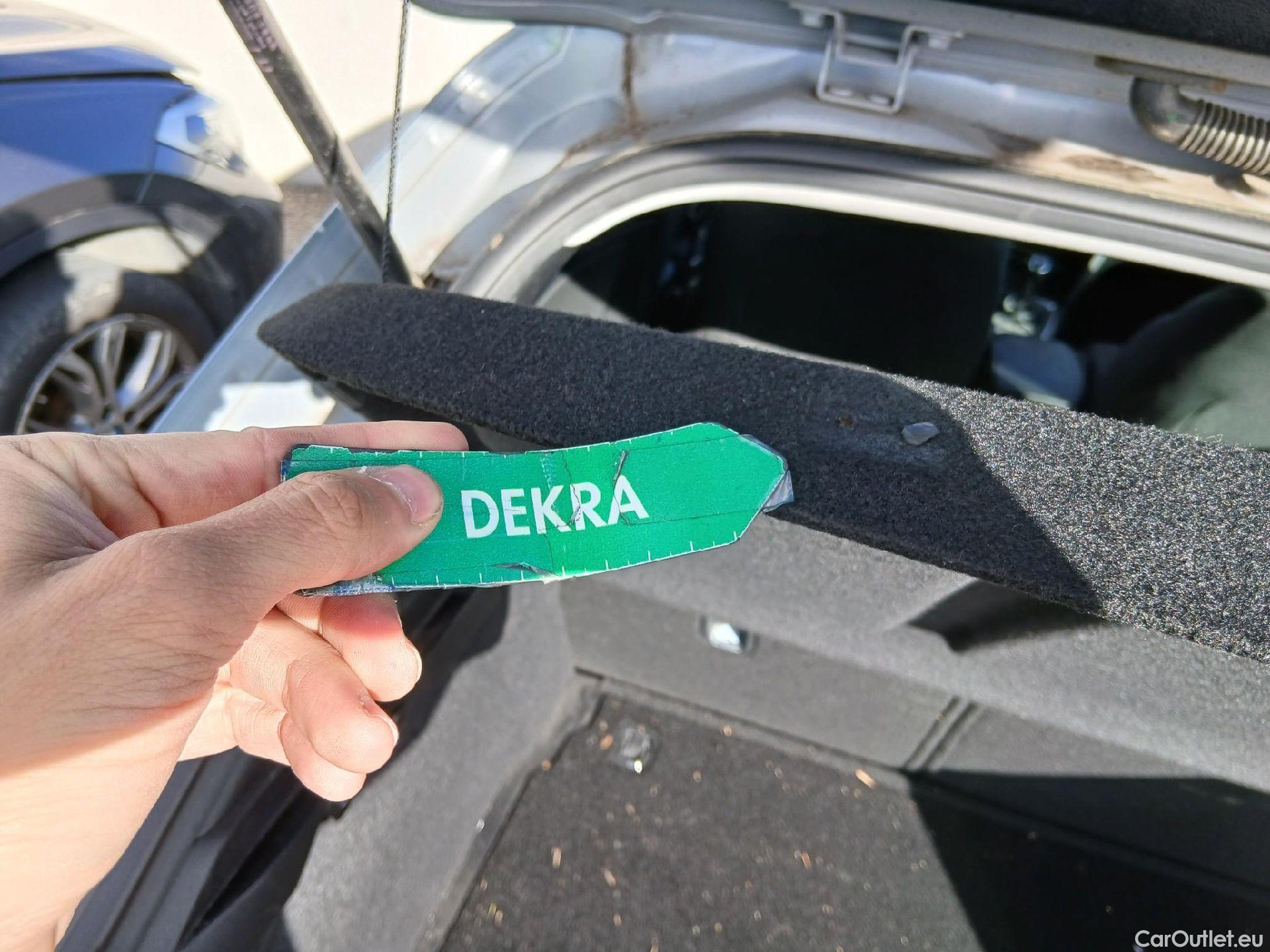  KIA  XCeed KIA  / 2019 / 5P / todoterreno 1.0 T-GDi Drive 88kW (120CV) #35