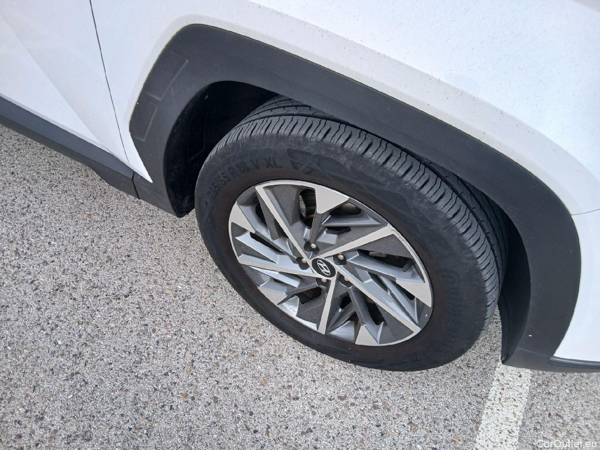  Hyundai  Tucson HYUNDAI  / 2020 / 5P / todoterreno 1.6 TGDI 110kW (150CV) 48V Tecno 2C #3