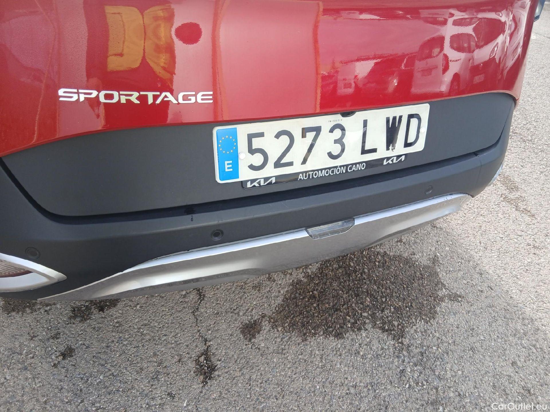  KIA  Sportage KIA  / 2022 / 5P / todoterreno 1.6 T-GDi MHEV 112kW (150CV) Drive 4X2 #9