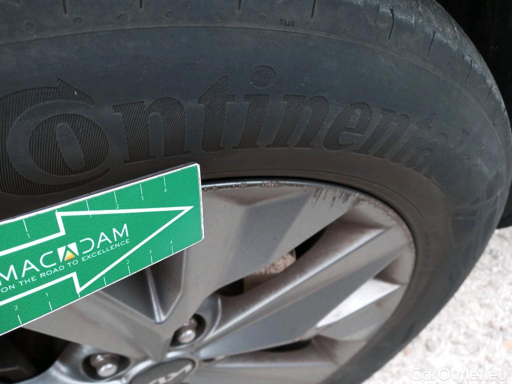  KIA  Sportage KIA  / 2022 / 5P / todoterreno 1.6 T-GDi HEV 171kW (230CV) GT-line 4X2 #1