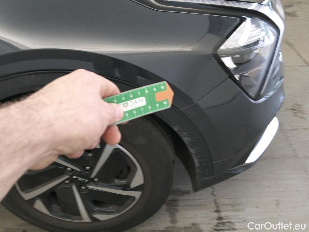  KIA  Sportage KIA  / 2022 / 5P / todoterreno 1.6 T-GDi MHEV 112kW (150CV) Drive 4X2 #18