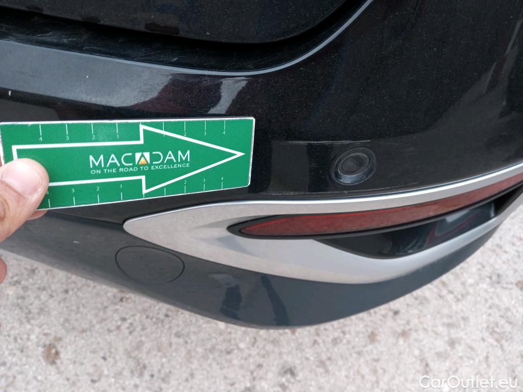  KIA  Sportage KIA  / 2022 / 5P / todoterreno 1.6 T-GDi HEV 171kW (230CV) GT-line 4X2 #4