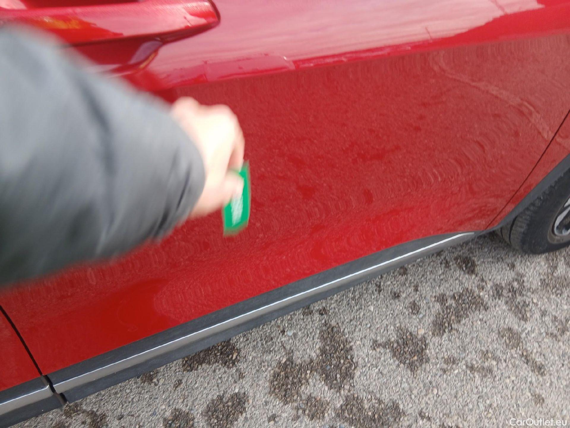  KIA  Sportage KIA  / 2022 / 5P / todoterreno 1.6 T-GDi MHEV 112kW (150CV) Drive 4X2 #18