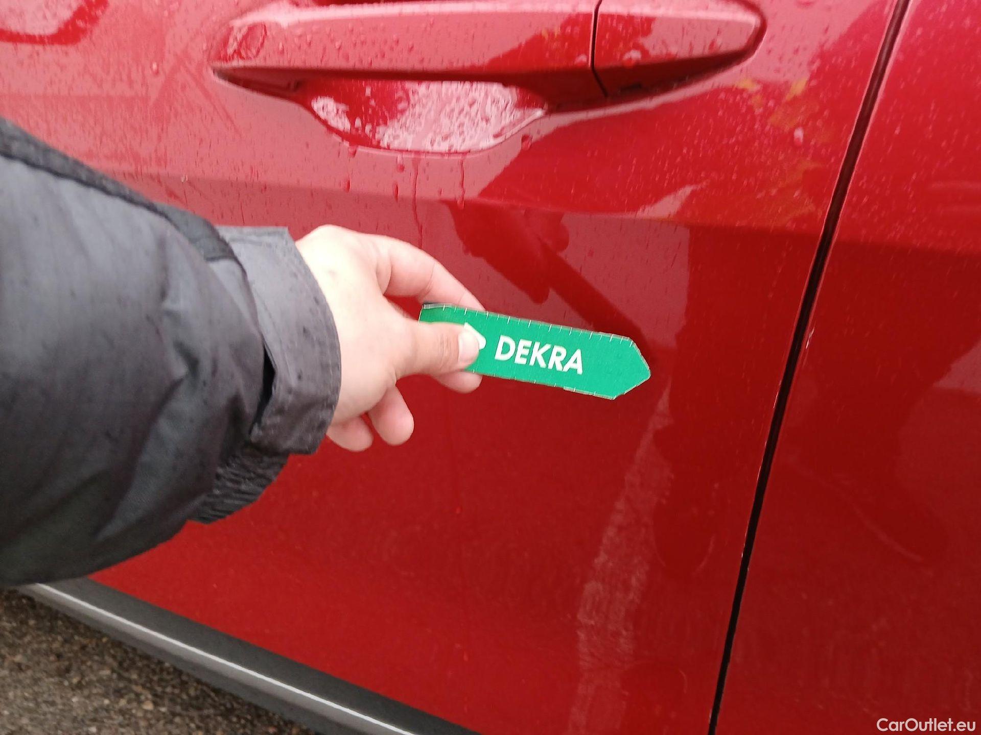  KIA  Sportage KIA  / 2022 / 5P / todoterreno 1.6 T-GDi 110kW (150CV) Concept 4x2 #8