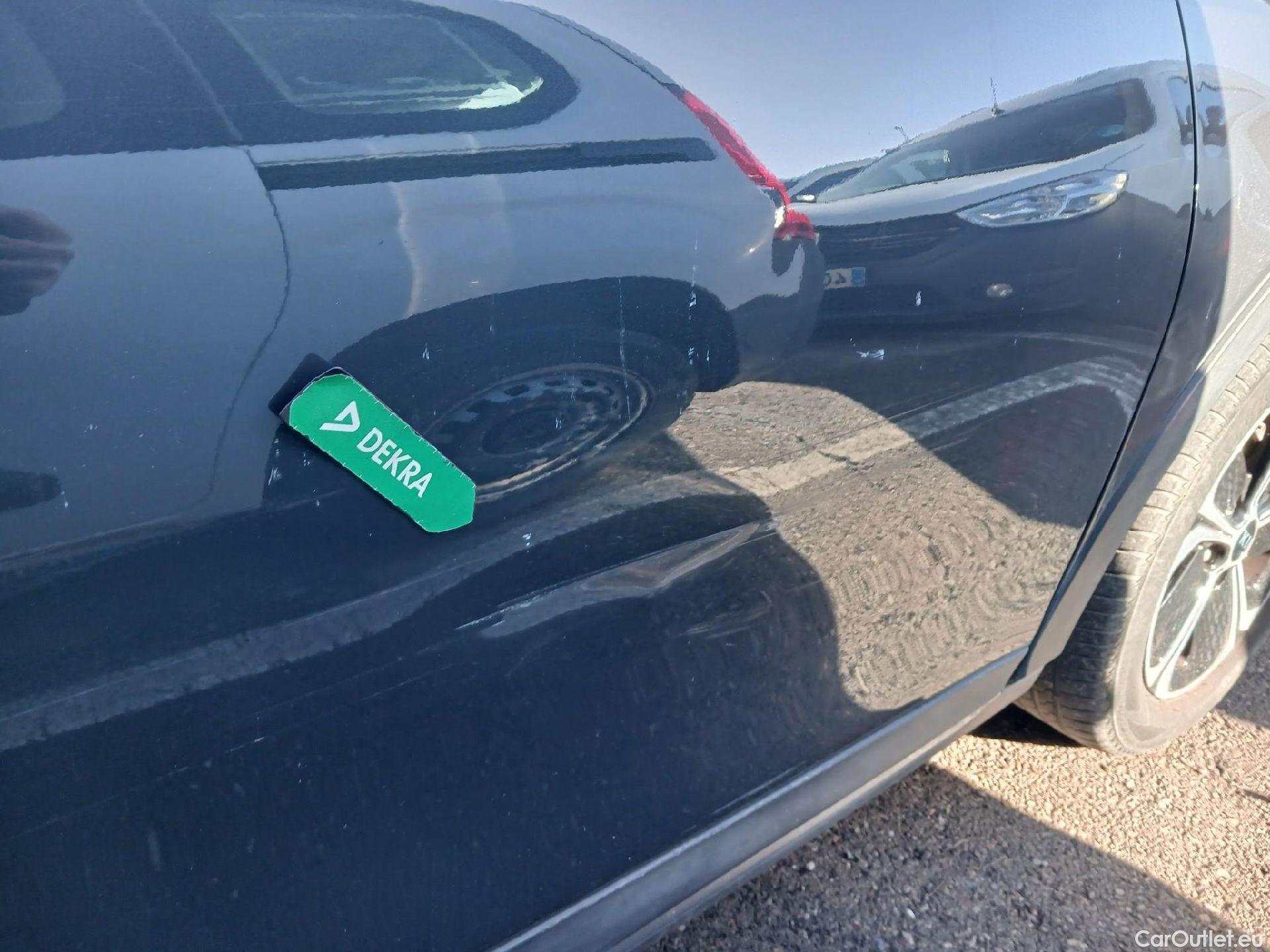  KIA  XCeed KIA  1.6 GDi PHEV 104kW (141CV) eDrive #28