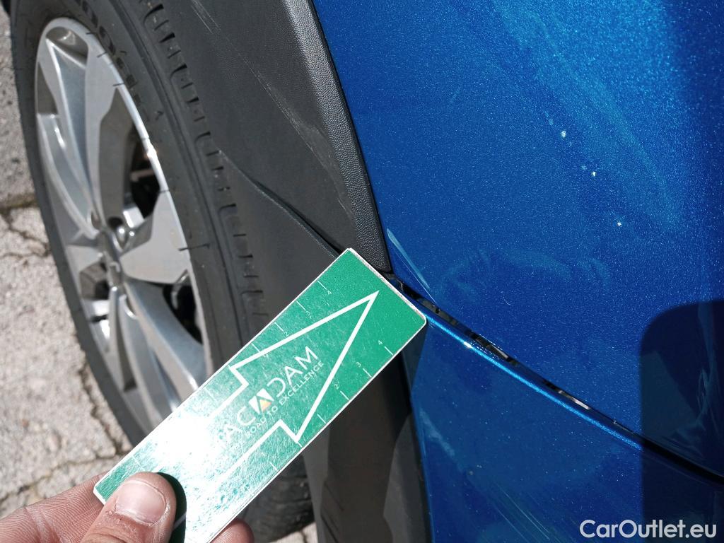  KIA  STONIC KIA  / 2017 / 5P / todoterreno 1.0 T-GDi 88kW (120CV) MHEV iMT Drive #15