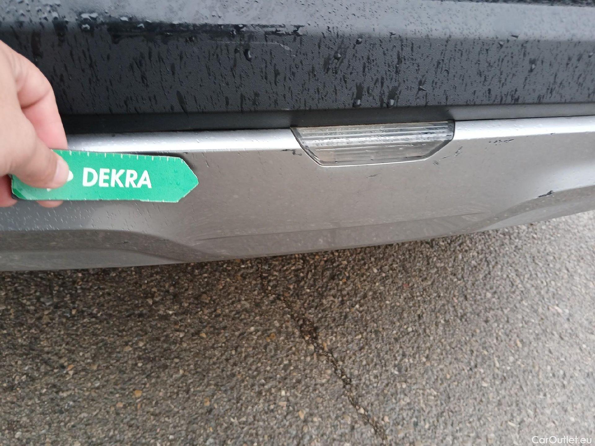  KIA  Sportage KIA  / 2022 / 5P / todoterreno 1.6 T-GDi 110kW (150CV) Concept 4x2 #16