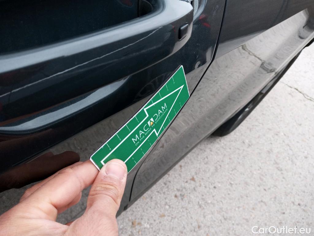  KIA  Sportage KIA  / 2022 / 5P / todoterreno 1.6 T-GDi HEV 171kW (230CV) GT-line 4X2 #17