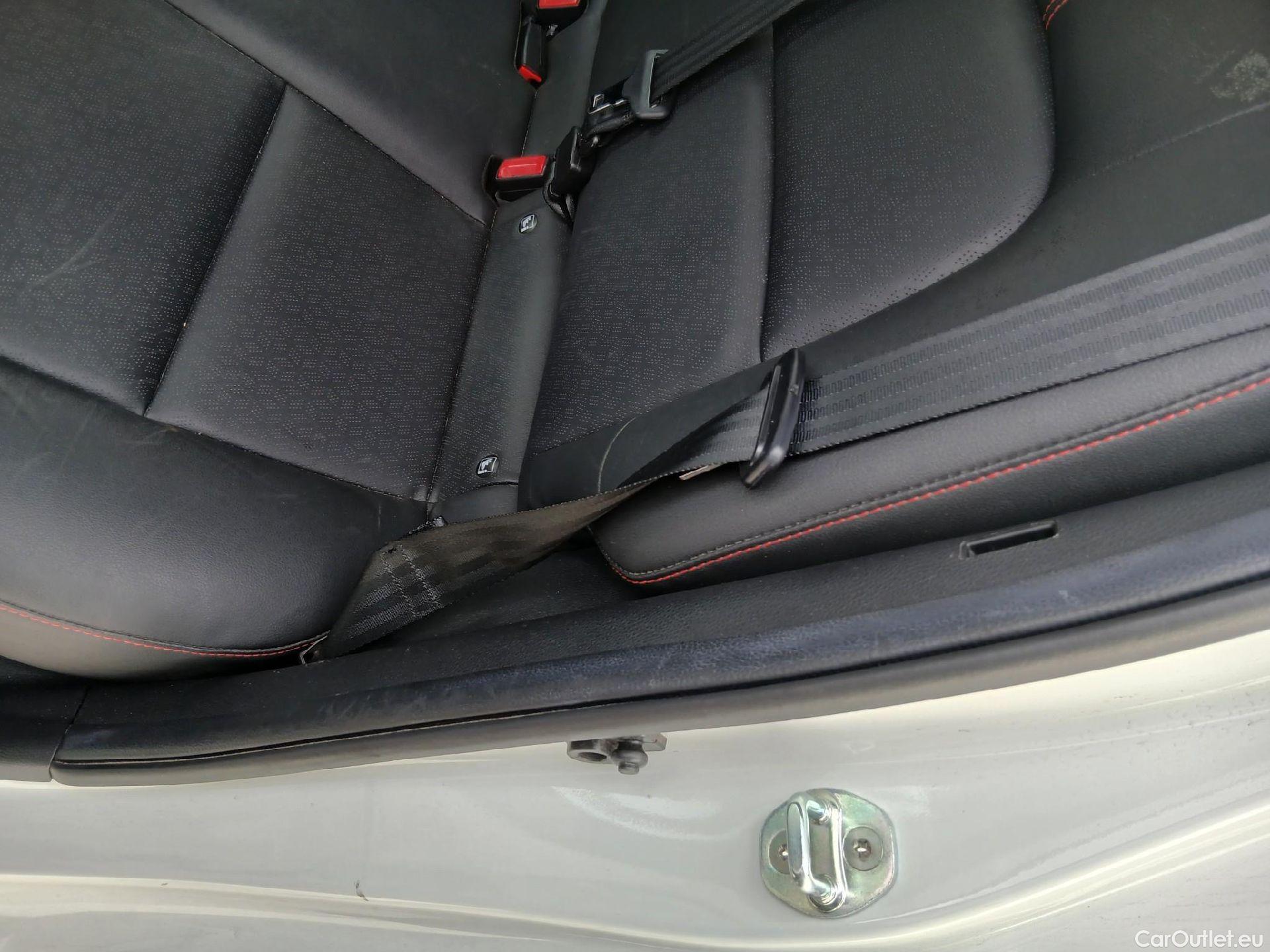  KIA  Picanto KIA  / 2020 / 5P / berlina con portón 1.2 DPi 62kW (84CV) GT Line #13