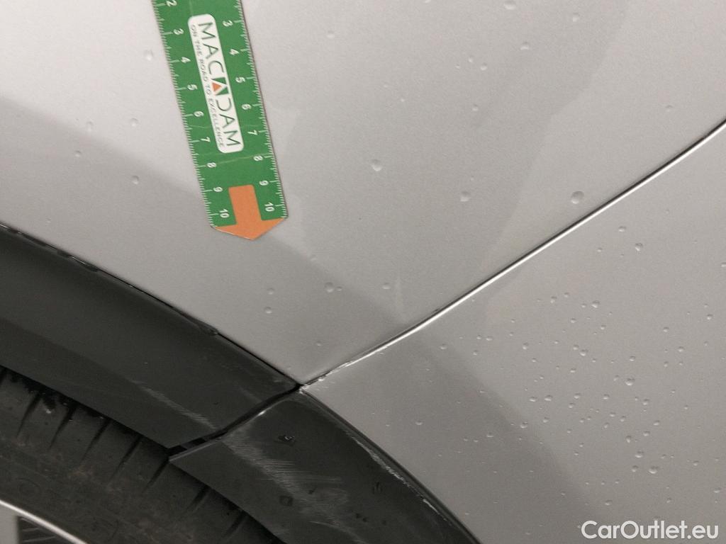  KIA  Niro KIA  / 2019 / 5P / crossover 1.6 GDi HEV 104kW (141CV) Drive #2