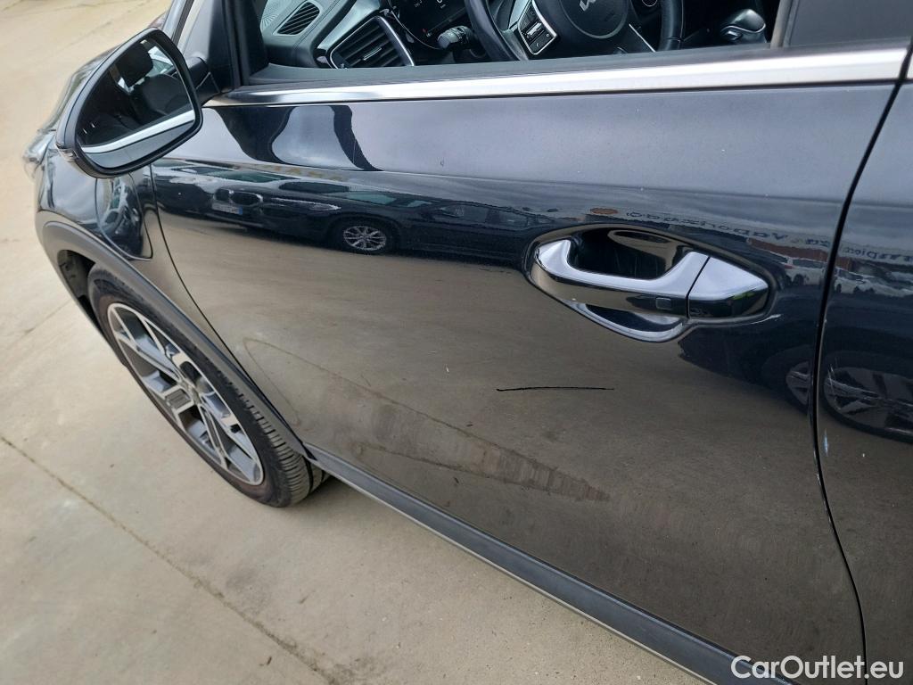  KIA  XCeed KIA  / 2019 / 5P / todoterreno 1.6 GDi PHEV 104kW (141CV) eTech #5