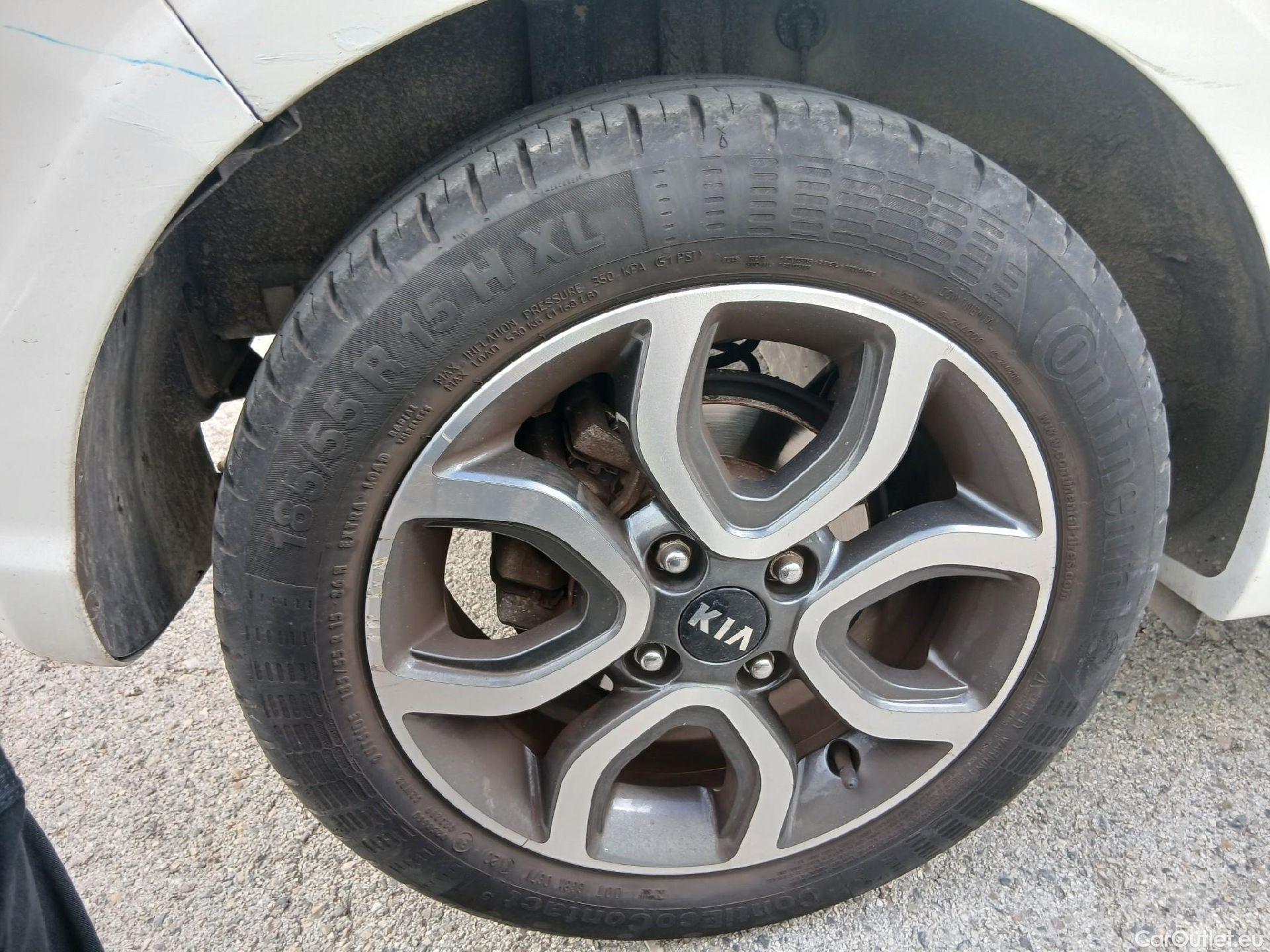  KIA  Picanto KIA  / 2020 / 5P / berlina con portón 1.2 DPi 62kW (84CV) GT Line #32