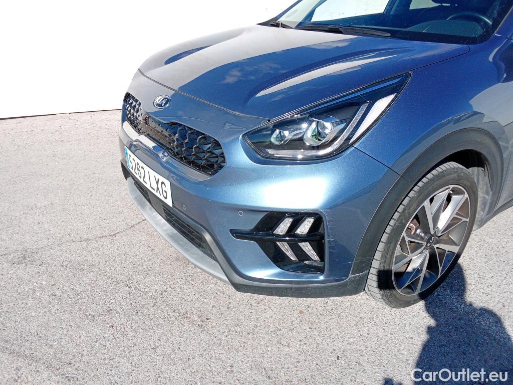  KIA  Niro KIA  / 2019 / 5P / crossover 1.6 GDi HEV 104kW (141CV) Emotion #15