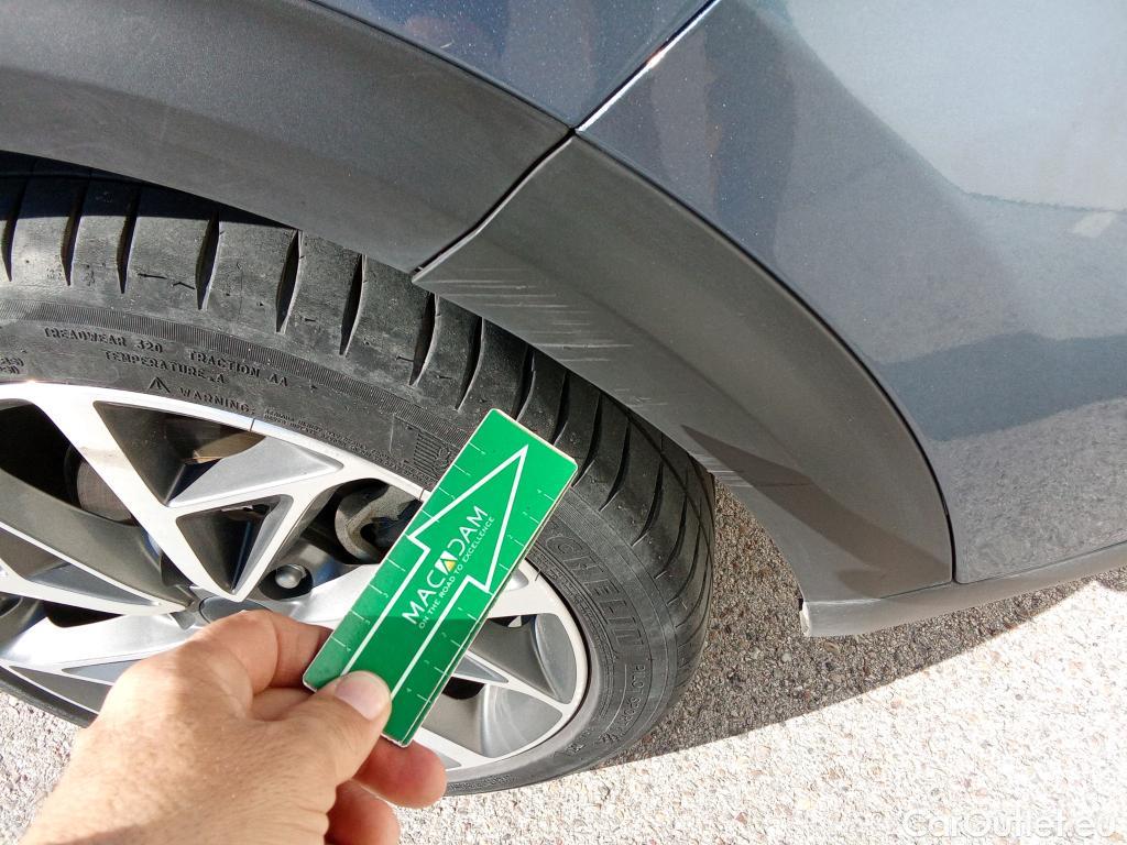  KIA  Niro KIA  / 2019 / 5P / crossover 1.6 GDi HEV 104kW (141CV) Emotion #22