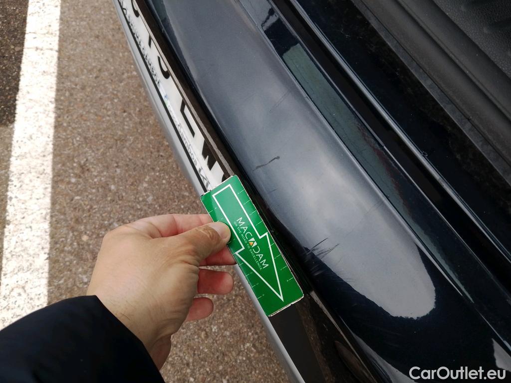  KIA  Niro KIA  / 2019 / 5P / crossover 1.6 GDi PHEV 104kW (141CV) Drive #33