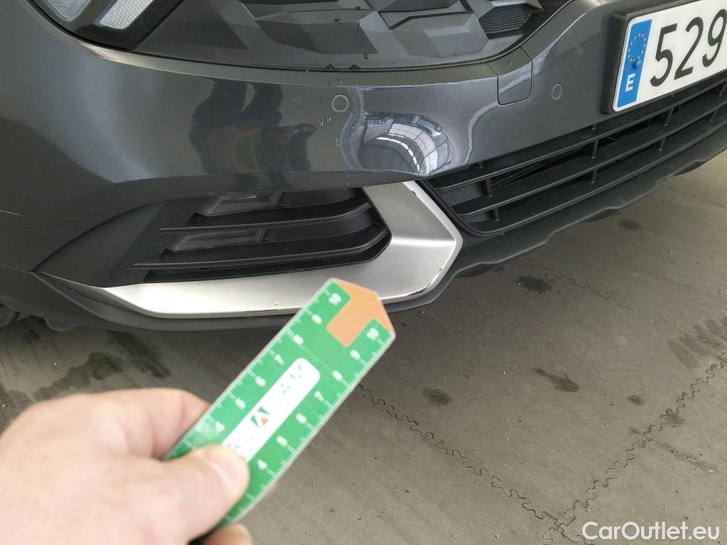  KIA  Sportage KIA  / 2022 / 5P / todoterreno 1.6 T-GDi MHEV 112kW (150CV) Drive 4X2 #28