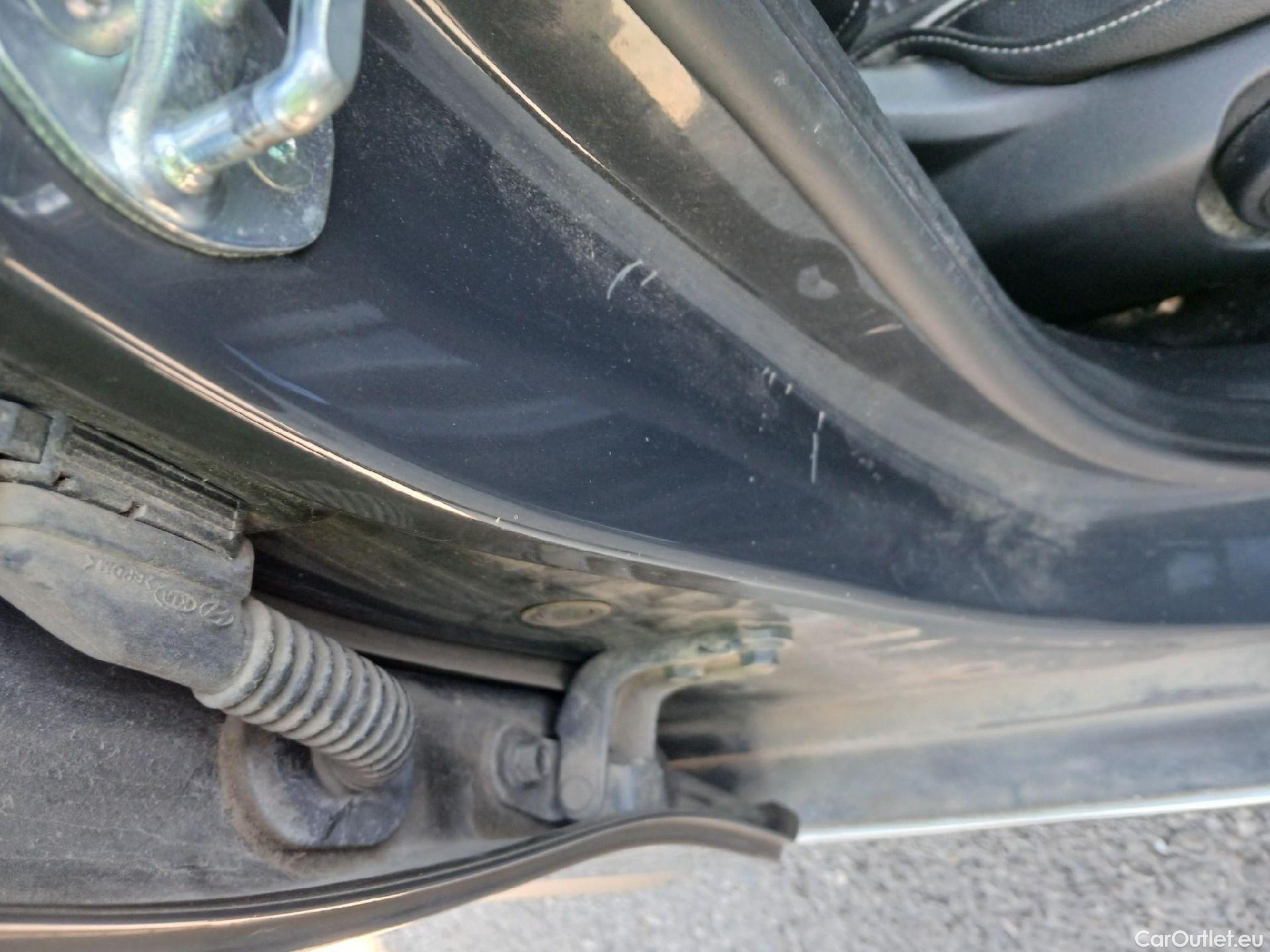  KIA  XCeed KIA  1.6 GDi PHEV 104kW (141CV) eDrive #43