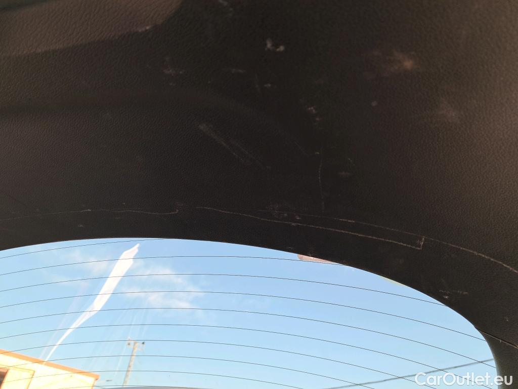  KIA  XCeed KIA  / 2019 / 5P / berlina con portón 1.6 T-GDi Emotion 150kW (204CV) DCT #15