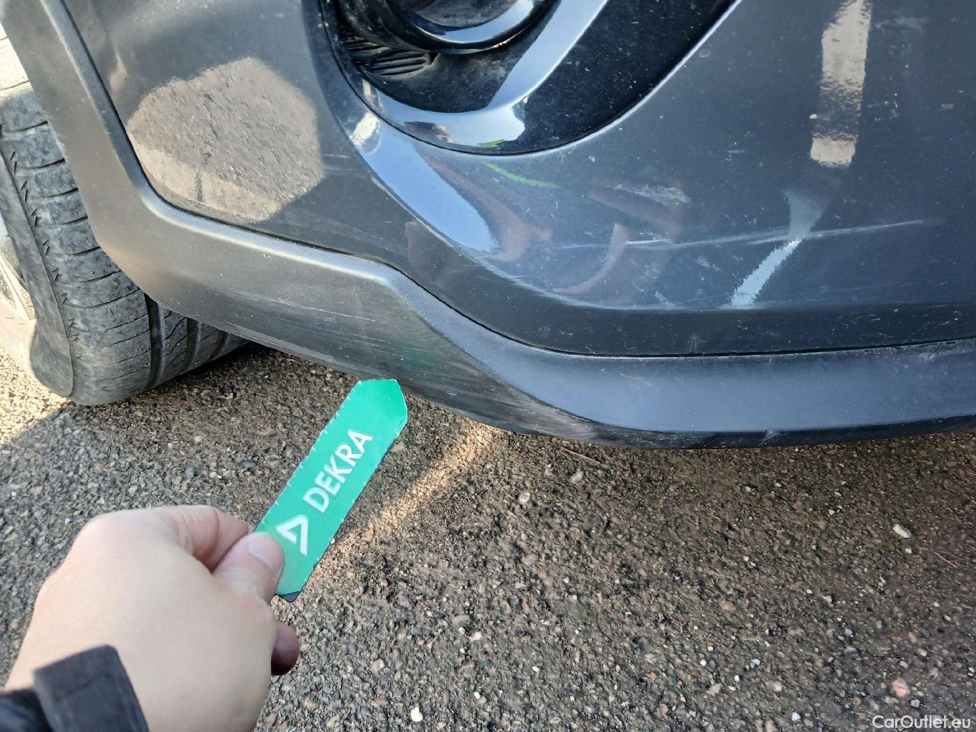  KIA  XCeed KIA  1.6 GDi PHEV 104kW (141CV) eDrive #5