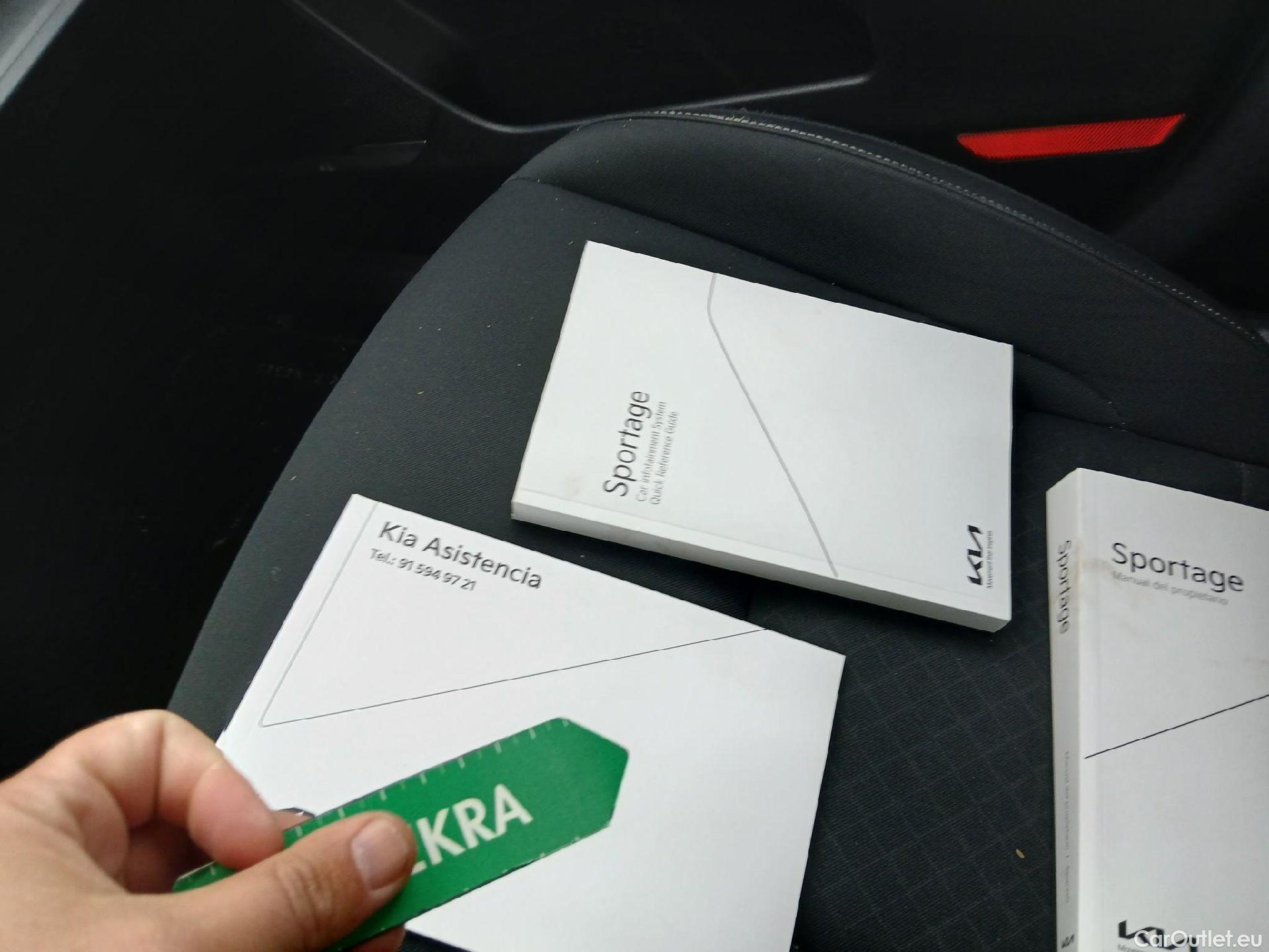  KIA  Sportage KIA  / 2022 / 5P / todoterreno 1.6 T-GDi 110kW (150CV) Concept 4x2 #1