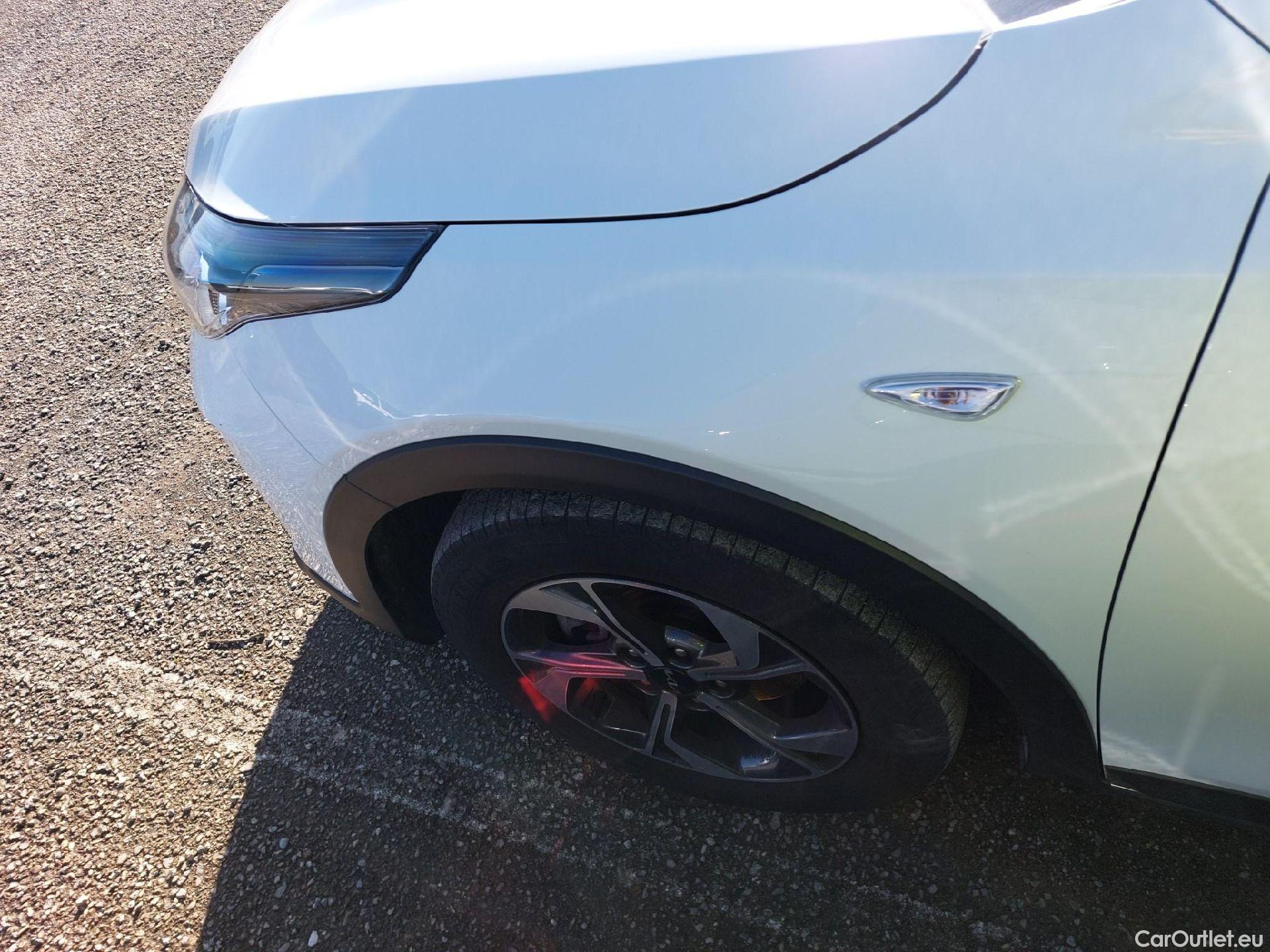  KIA  XCeed KIA  / 2019 / 5P / todoterreno 1.0 T-GDi Drive 88kW (120CV) #3