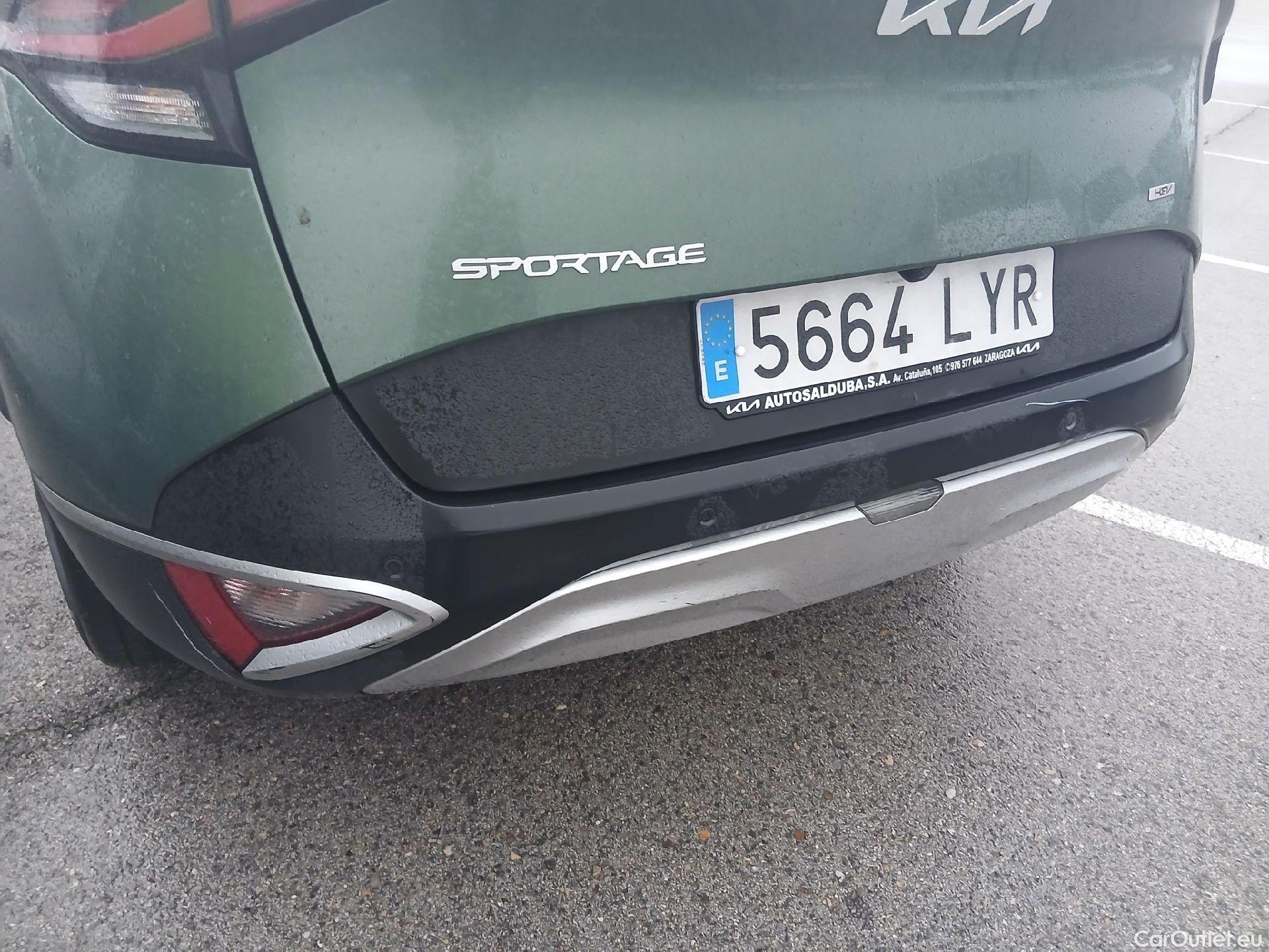  KIA  Sportage KIA  / 2022 / 5P / todoterreno 1.6 T-GDi HEV 171kW (230CV) Drive 4X2 #16