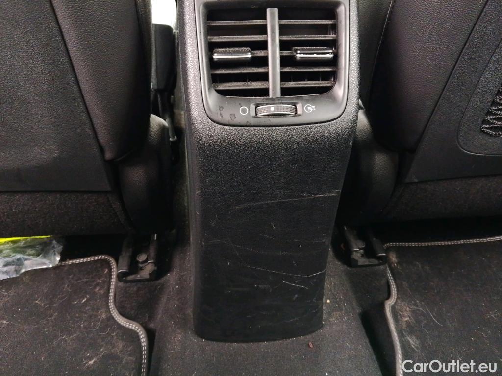  KIA  Niro KIA  / 2019 / 5P / crossover 1.6 GDi PHEV 104kW (141CV) Drive #23