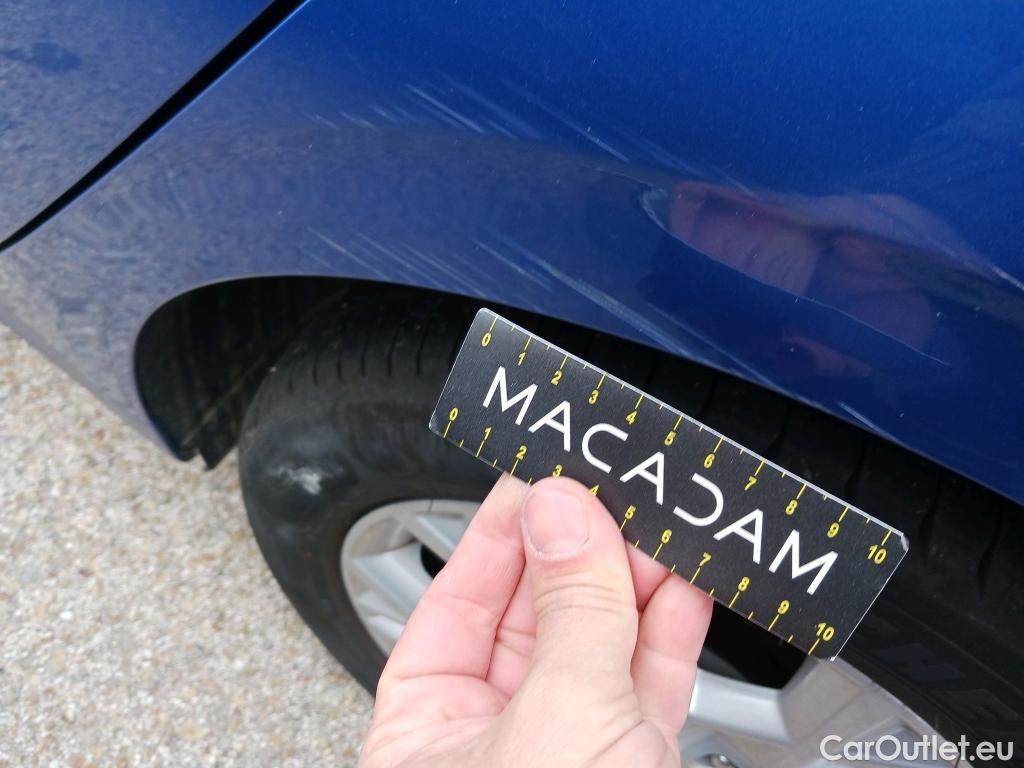  KIA  Cee'd KIA Ceed / 2021 / 5P / berlina con portón 1.0 T-GDi 74kW (100CV) Drive #2