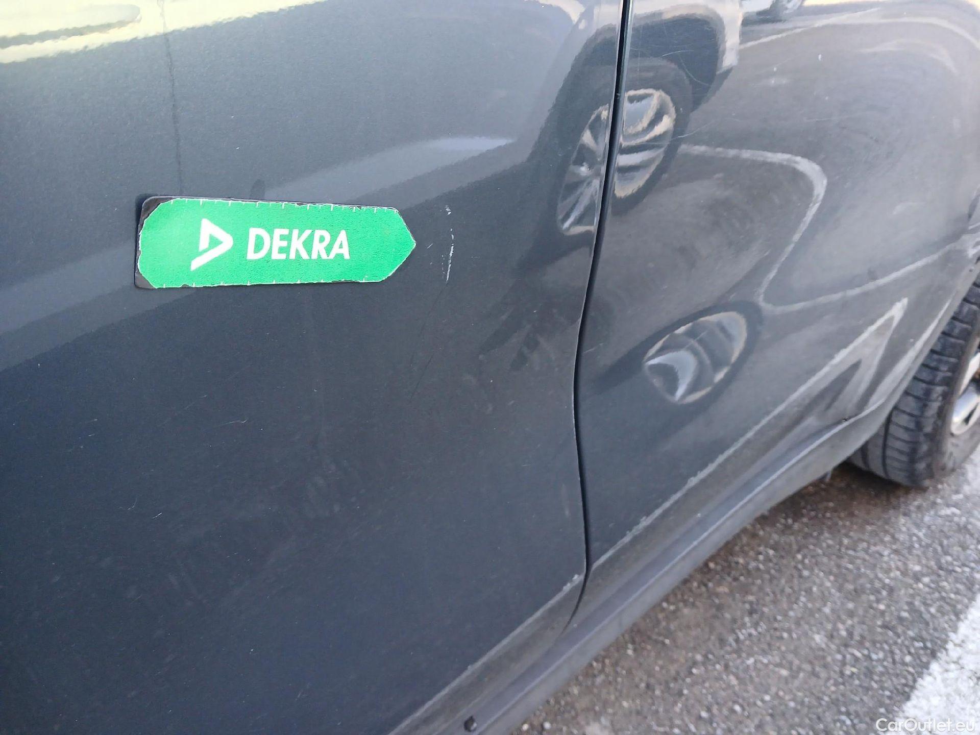  KIA  Sportage KIA  1.6MHEV Drive 100kW(136CV) 4x2(Crist Tintados) #7