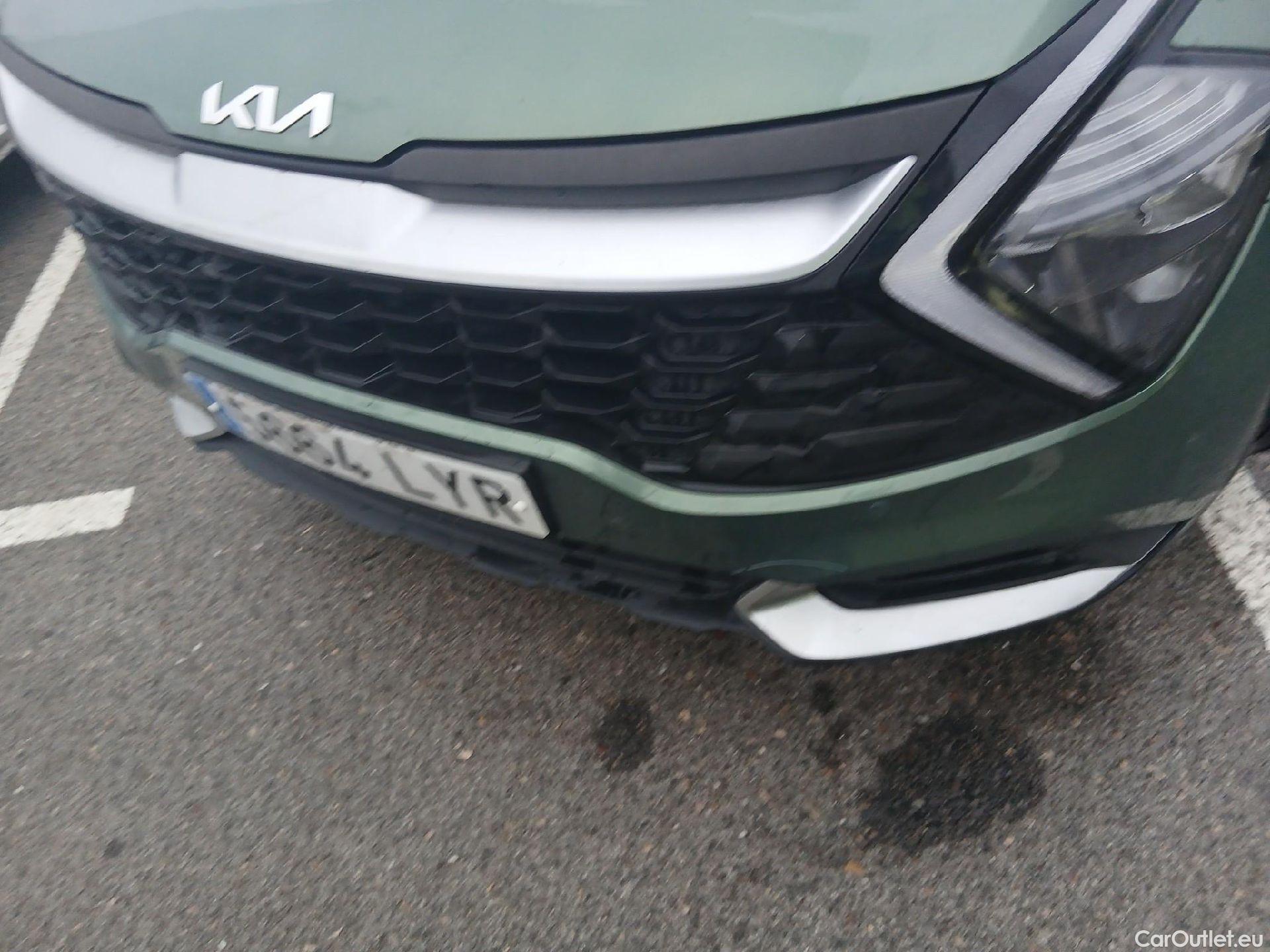  KIA  Sportage KIA  / 2022 / 5P / todoterreno 1.6 T-GDi HEV 171kW (230CV) Drive 4X2 #3