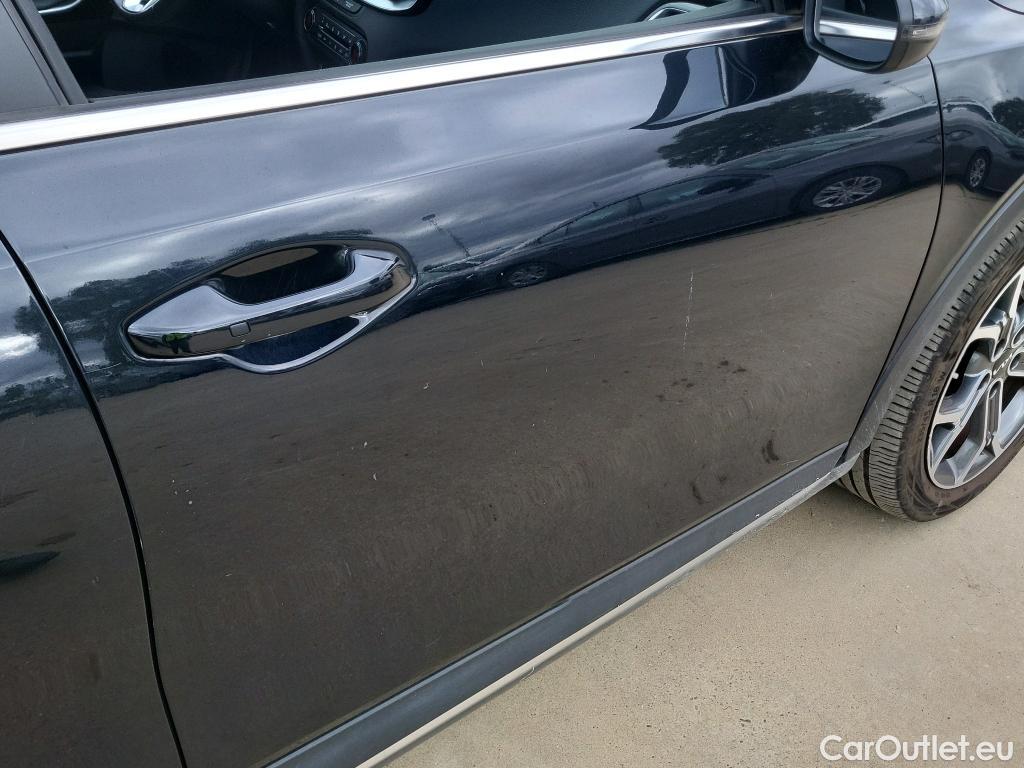  KIA  XCeed KIA  / 2019 / 5P / todoterreno 1.6 GDi PHEV 104kW (141CV) eTech #7