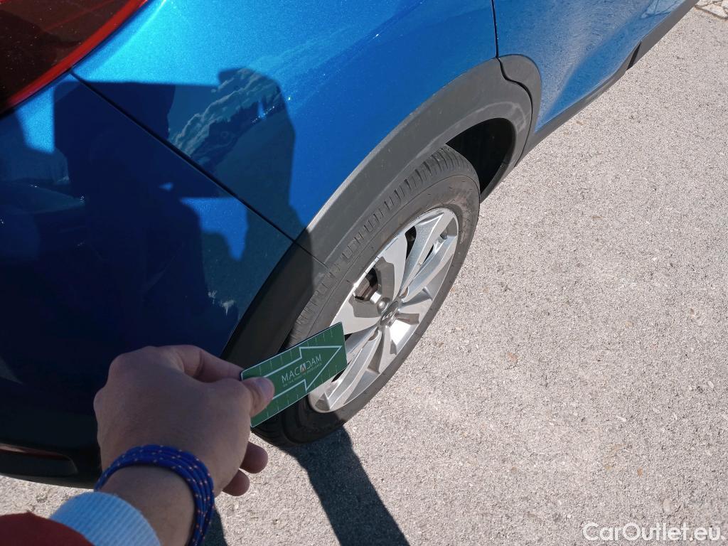  KIA  STONIC KIA  / 2017 / 5P / todoterreno 1.0 T-GDi 88kW (120CV) MHEV iMT Drive #2