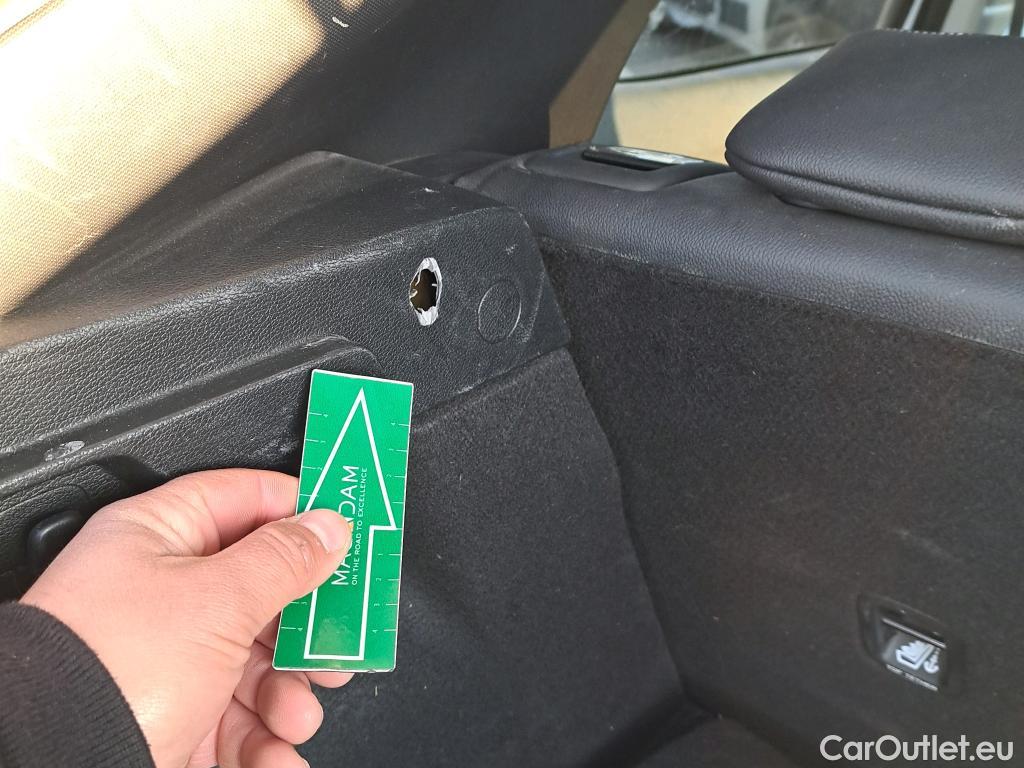  KIA  XCeed KIA  / 2019 / 5P / berlina con portón 1.6 T-GDi Emotion 150kW (204CV) DCT #25