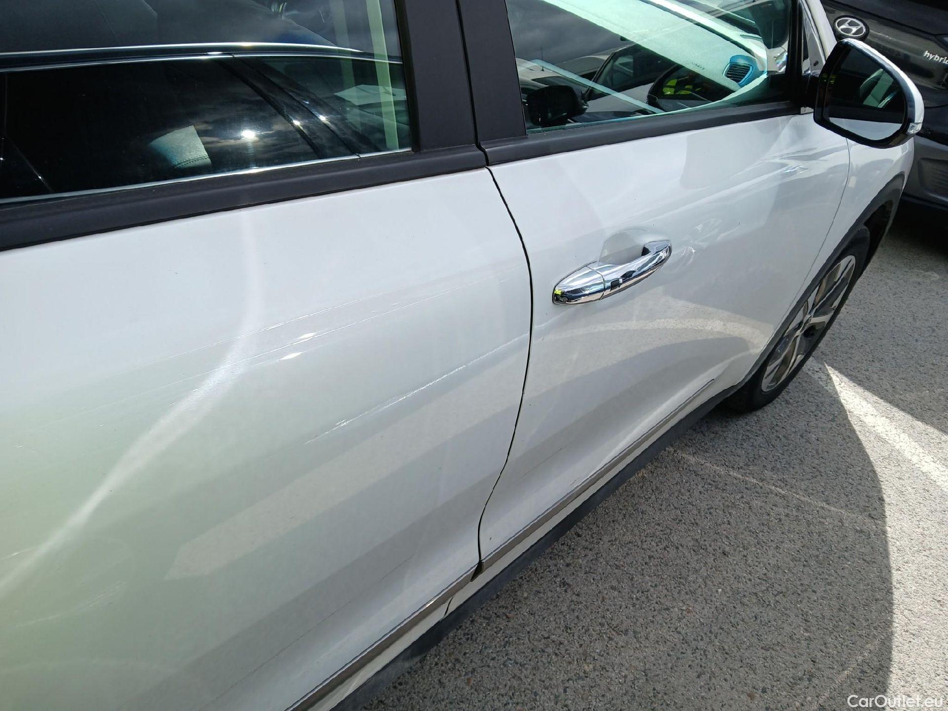  KIA  Niro KIA e- / 2016 / 5P / crossover e- 150kW (204CV) Drive (Long Range) #20