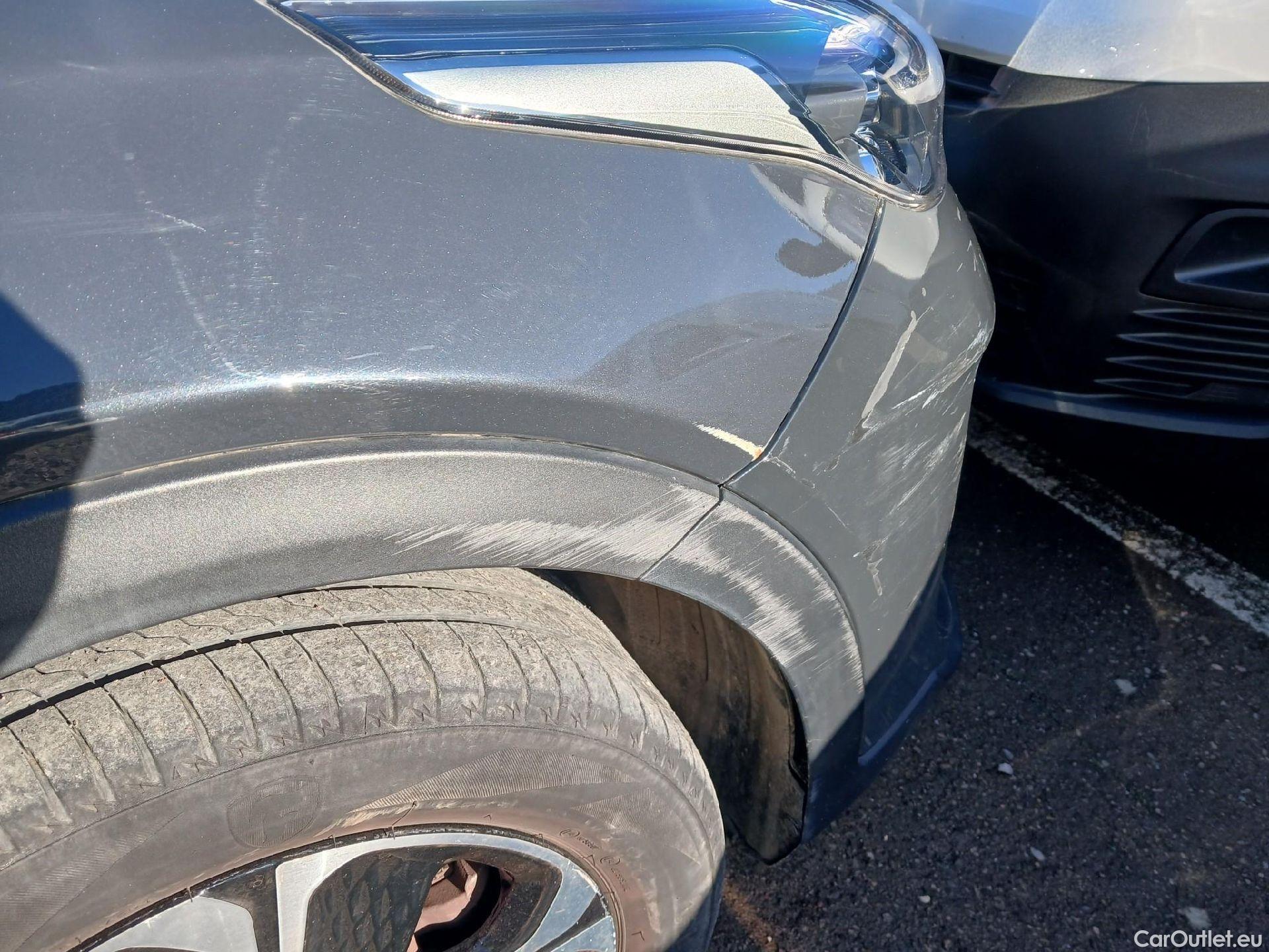  KIA  XCeed KIA  1.6 GDi PHEV 104kW (141CV) eDrive #36