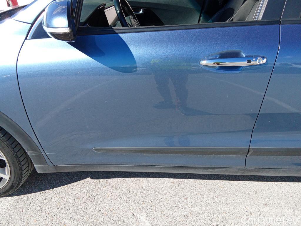  KIA  Niro KIA  / 2019 / 5P / crossover 1.6 GDi HEV 104kW (141CV) Emotion #3