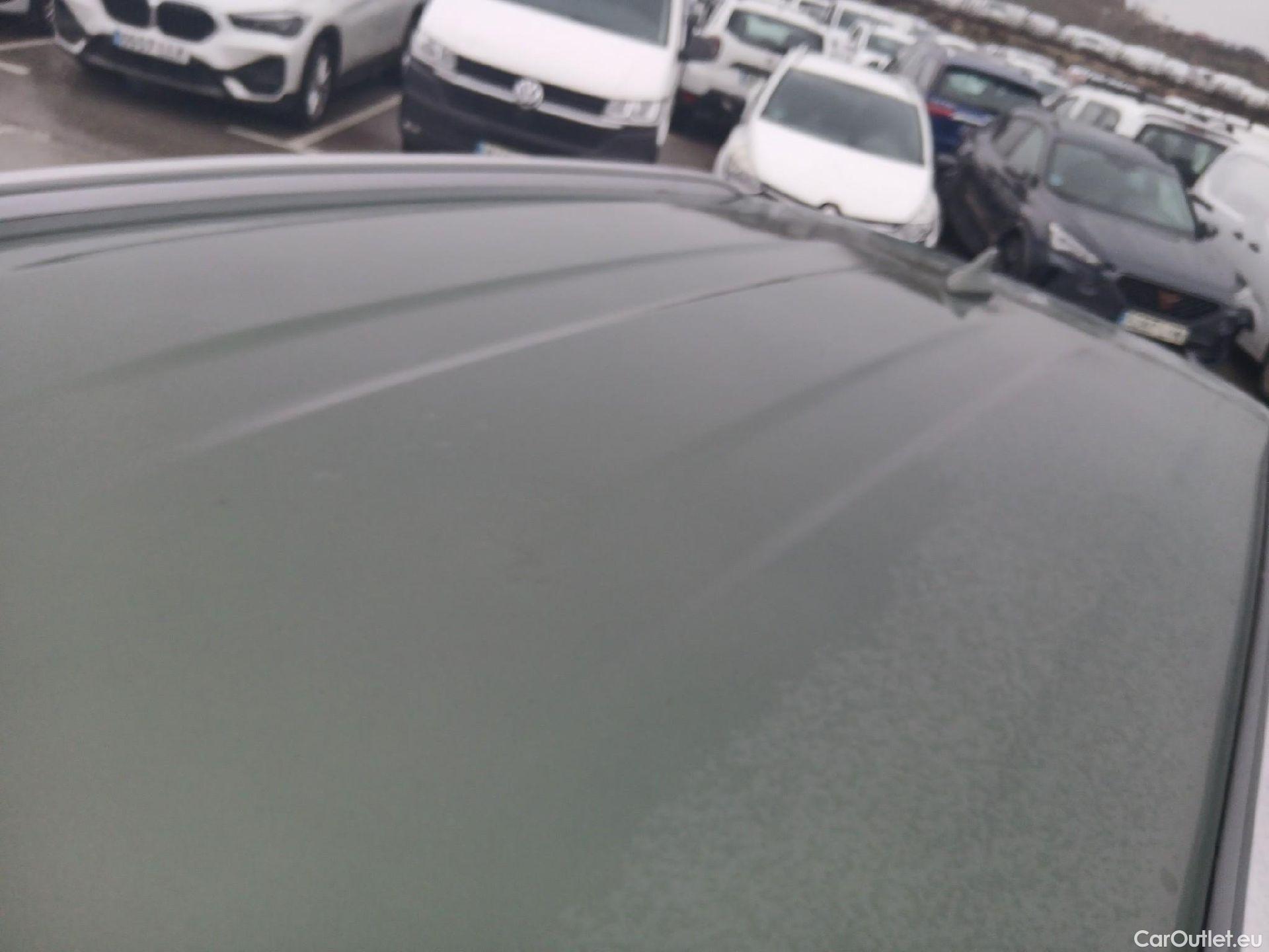  KIA  Sportage KIA  / 2022 / 5P / todoterreno 1.6 T-GDi HEV 171kW (230CV) Drive 4X2 #9