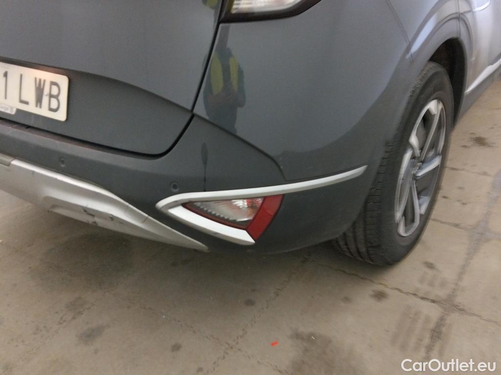  KIA  Sportage KIA  / 2022 / 5P / todoterreno 1.6 T-GDi MHEV 112kW (150CV) Drive 4X2 #39