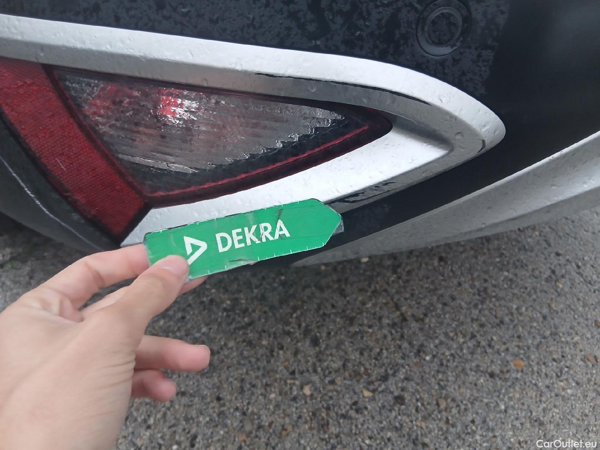  KIA  Sportage KIA  / 2022 / 5P / todoterreno 1.6 T-GDi HEV 171kW (230CV) Drive 4X2 #18