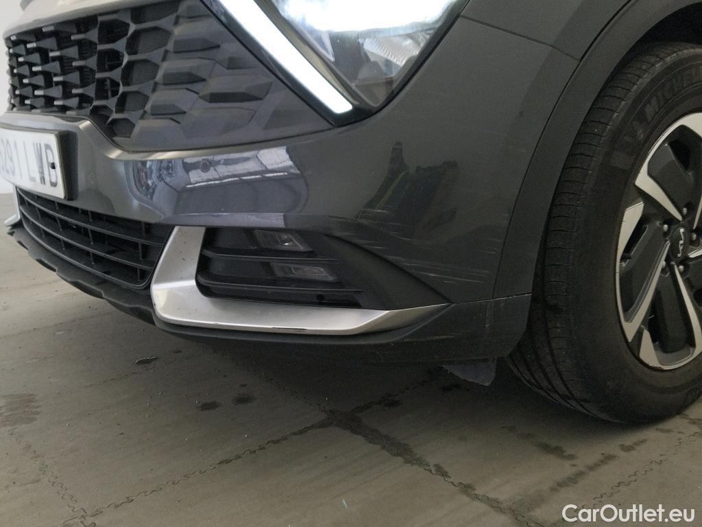  KIA  Sportage KIA  / 2022 / 5P / todoterreno 1.6 T-GDi MHEV 112kW (150CV) Drive 4X2 #35