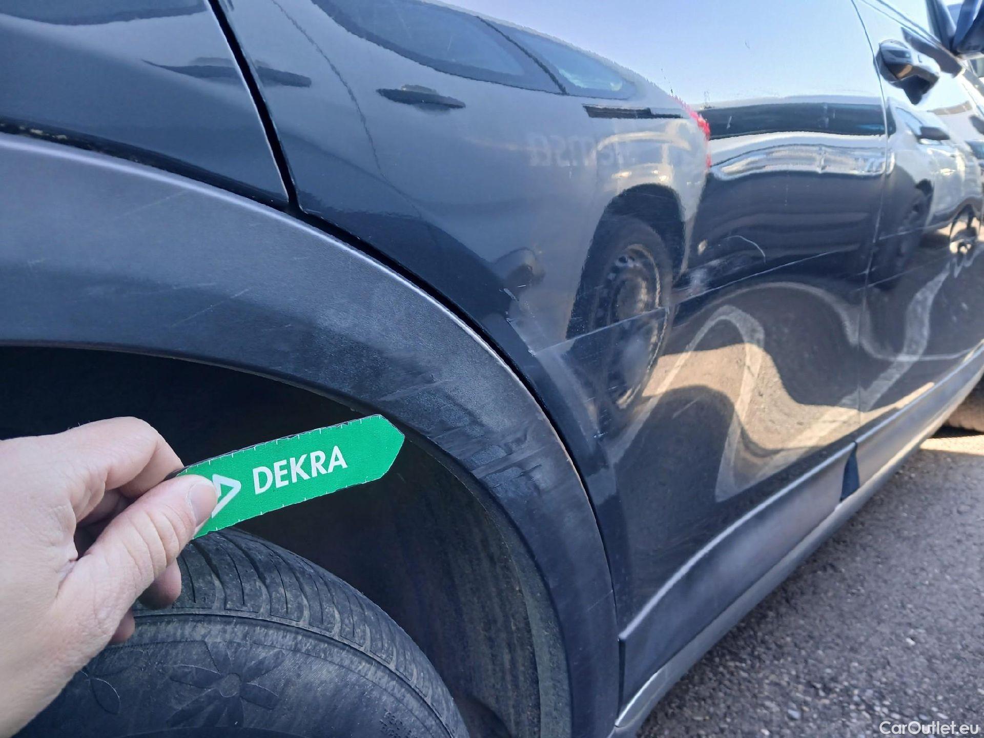  KIA  XCeed KIA  1.6 GDi PHEV 104kW (141CV) eDrive #26