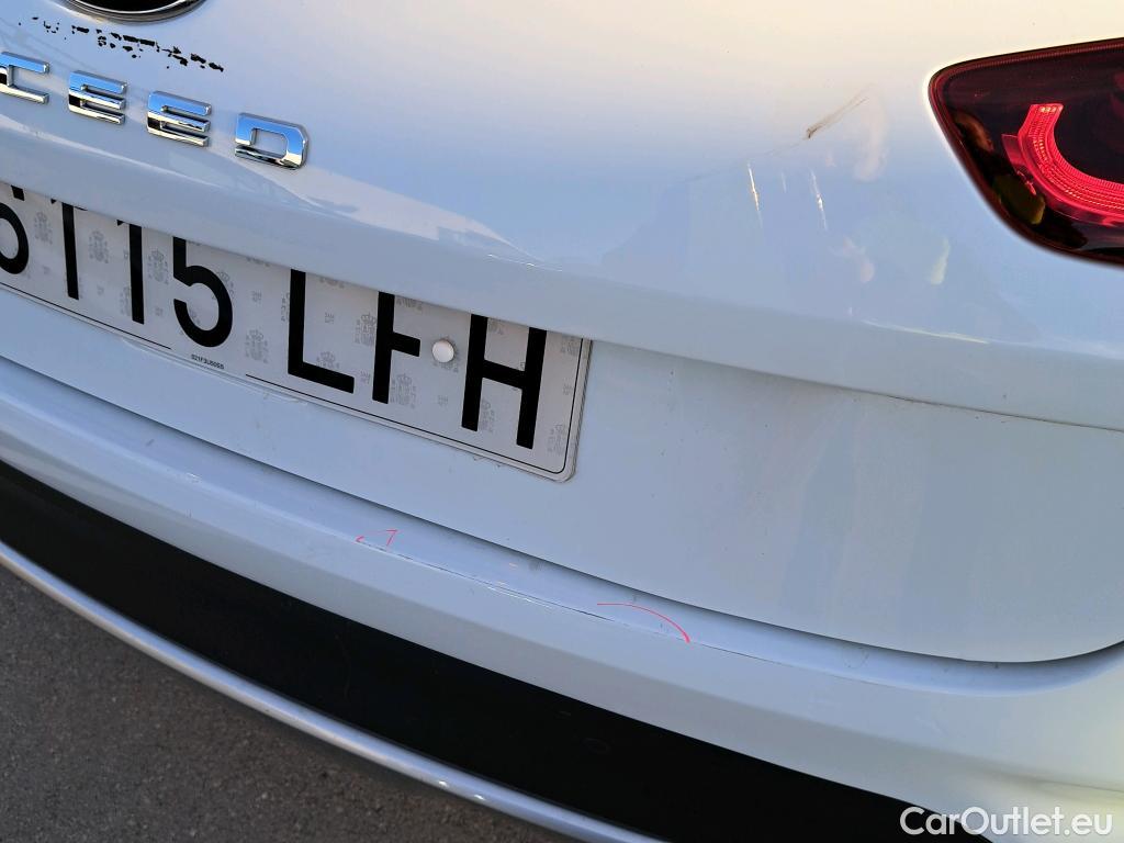  KIA  XCeed KIA  / 2019 / 5P / berlina con portón 1.6 T-GDi Emotion 150kW (204CV) DCT #21