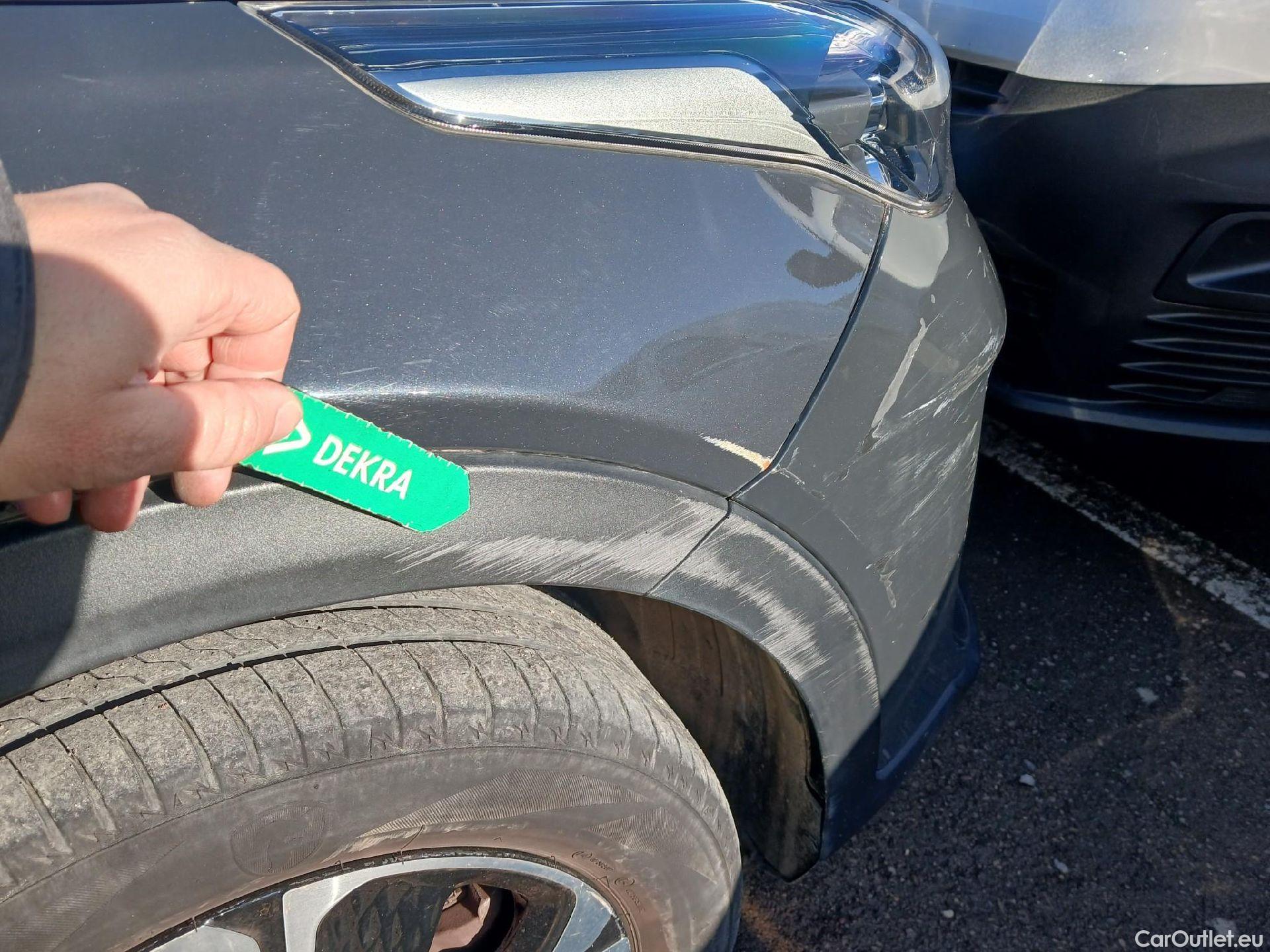  KIA  XCeed KIA  1.6 GDi PHEV 104kW (141CV) eDrive #37