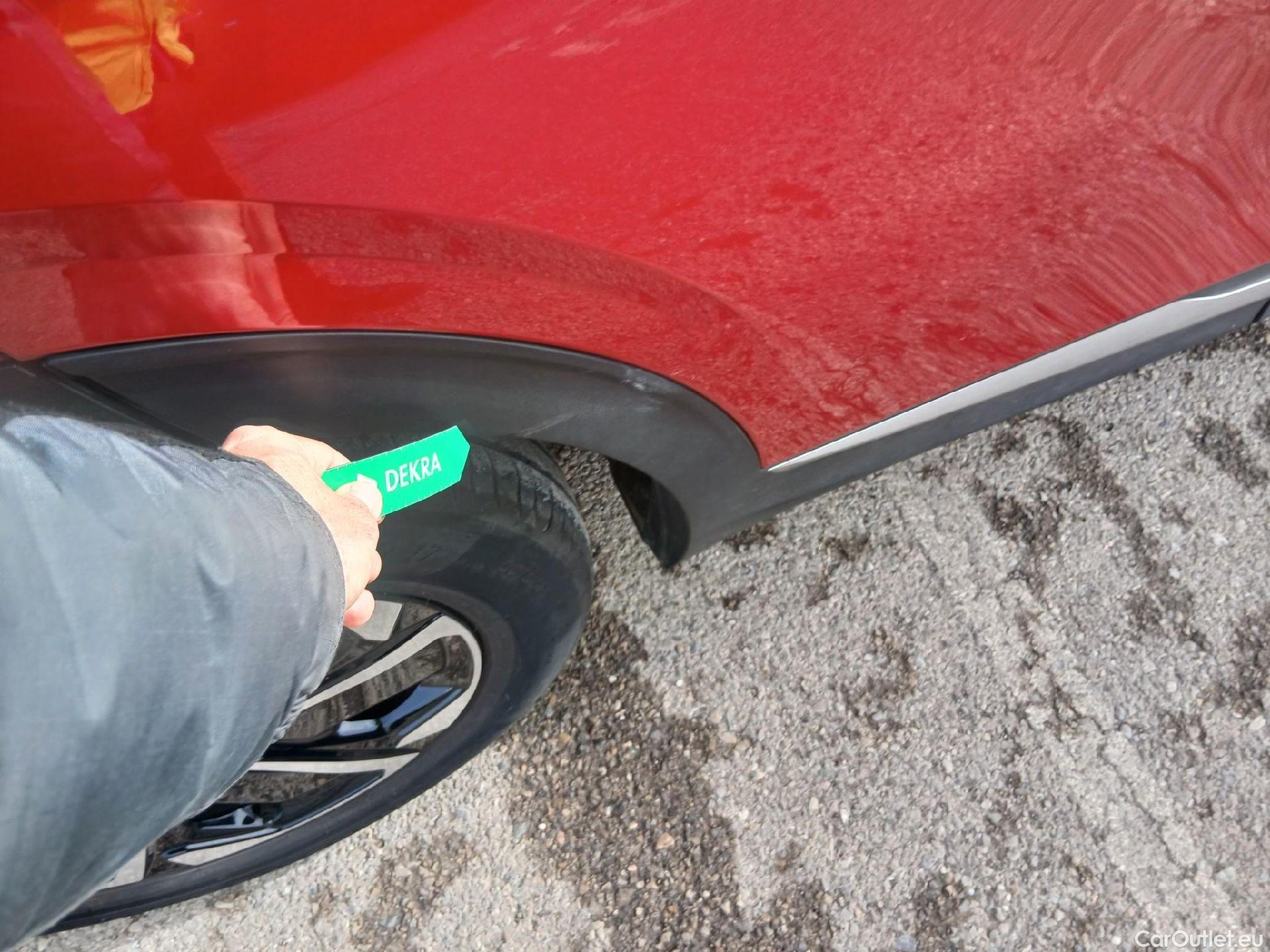  KIA  Sportage KIA  / 2022 / 5P / todoterreno 1.6 T-GDi MHEV 112kW (150CV) Drive 4X2 #13