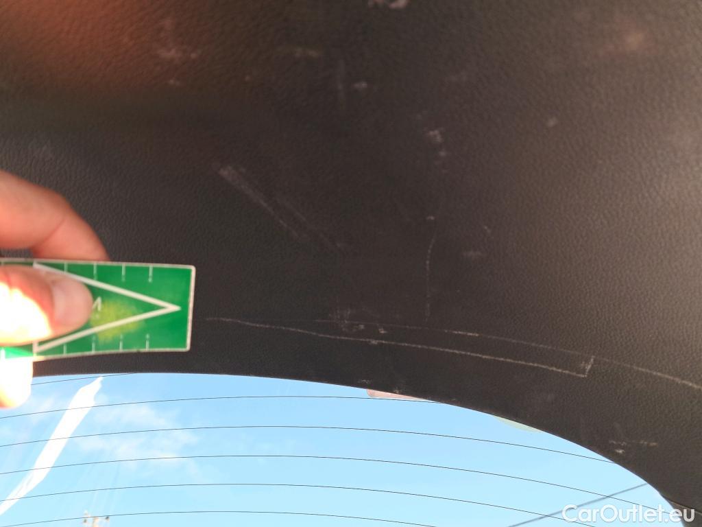  KIA  XCeed KIA  / 2019 / 5P / berlina con portón 1.6 T-GDi Emotion 150kW (204CV) DCT #16