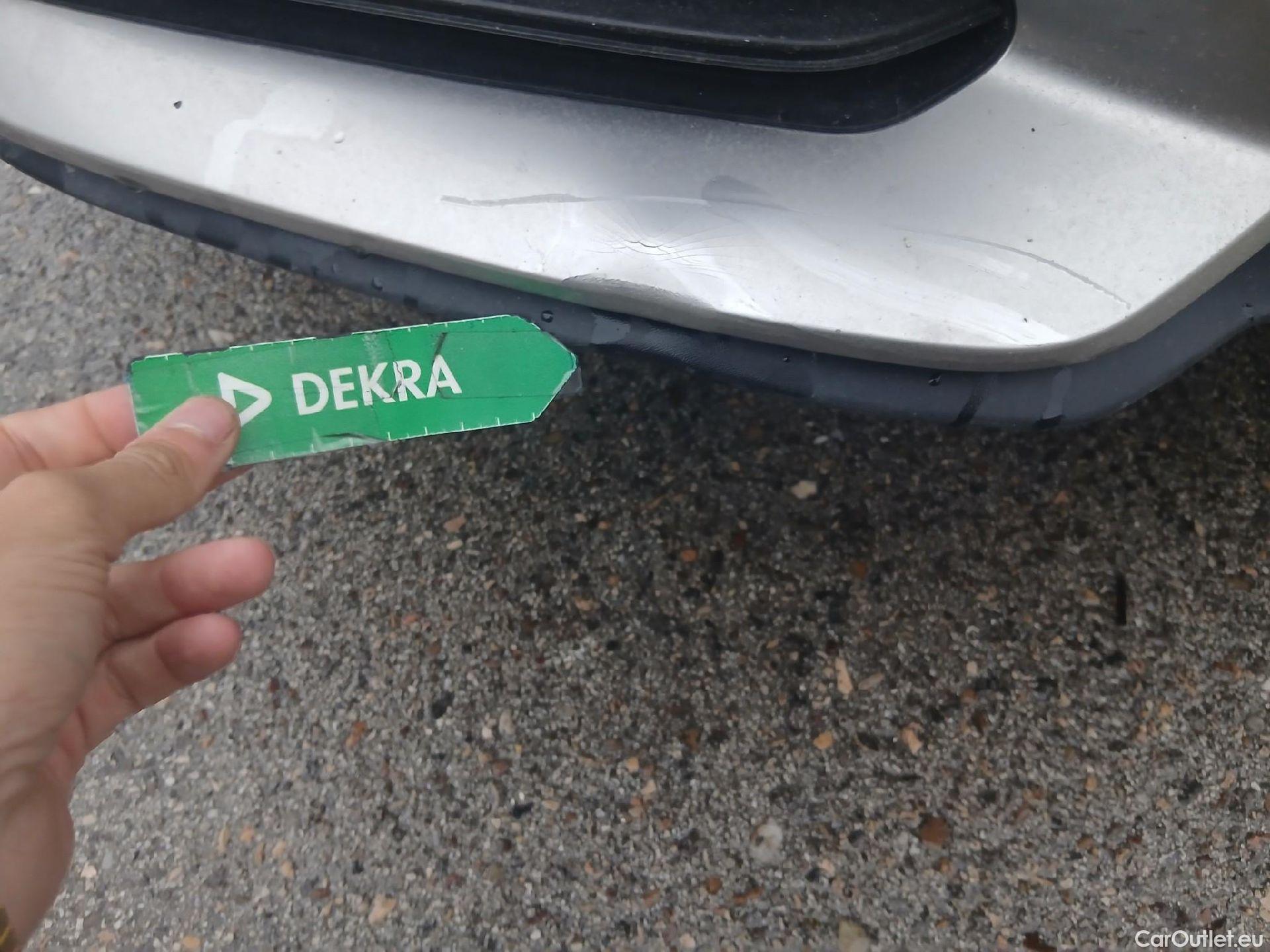  KIA  Sportage KIA  / 2022 / 5P / todoterreno 1.6 T-GDi HEV 171kW (230CV) Drive 4X2 #8