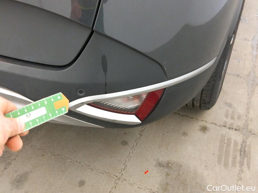  KIA  Sportage KIA  / 2022 / 5P / todoterreno 1.6 T-GDi MHEV 112kW (150CV) Drive 4X2 #40