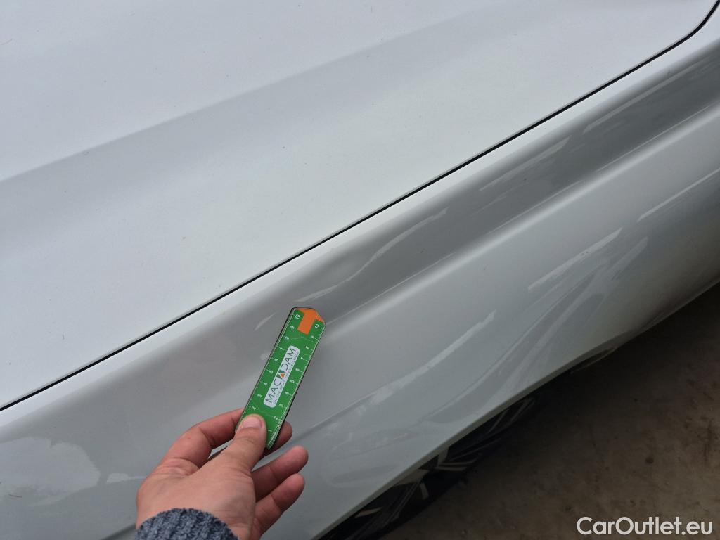  Peugeot  508 PEUGEOT  / 2018 / 5P / berlina con portón 5P Allure BlueHDi 120kW (160) S&S EAT8 #8