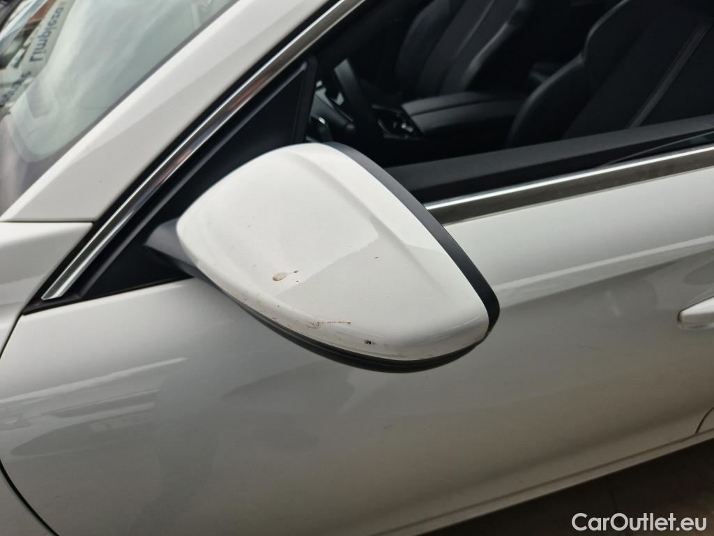  Peugeot  508 PEUGEOT  / 2018 / 5P / berlina con portón 5P Allure BlueHDi 120kW (160) S&S EAT8 #16