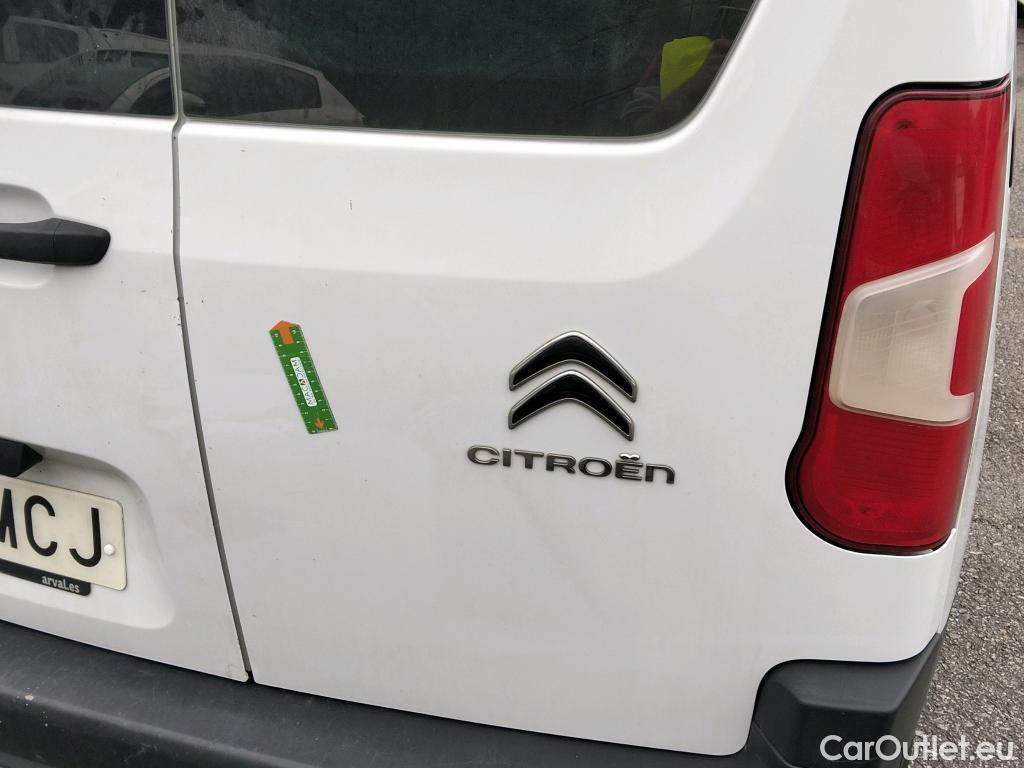  Citroen  Berlingo CITROEN  / 2018 / 4P / combi Talla M BlueHDi 100 S&S LIVE PACK BUSINE #30